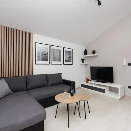 Holiday home Matea 2